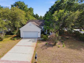 87 Low Country Ln., Pawleys Island, SC 29585