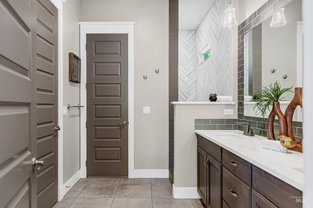6462 W Founders Street, Eagle, ID 83616
