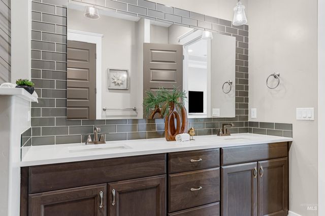 6462 W Founders Street, Eagle, ID 83616
