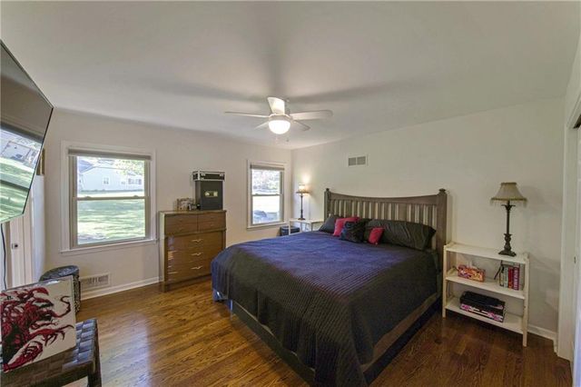 4411 W 97 Street, Overland Park, KS 66207