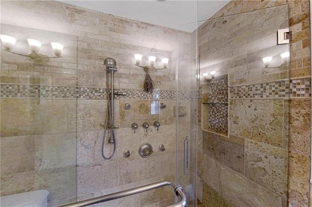 4411 W 97 Street, Overland Park, KS 66207