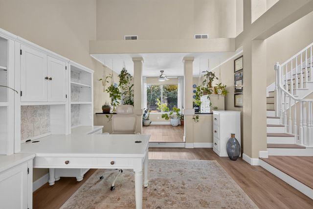1415 Valley Glen Dr, Roseville, CA 95747