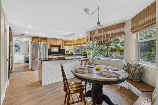 1415 Valley Glen Dr, Roseville, CA 95747