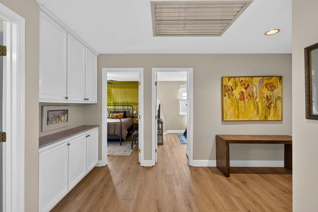 1415 Valley Glen Dr, Roseville, CA 95747