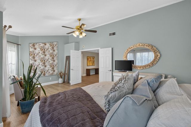 1415 Valley Glen Dr, Roseville, CA 95747