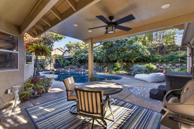 1415 Valley Glen Dr, Roseville, CA 95747