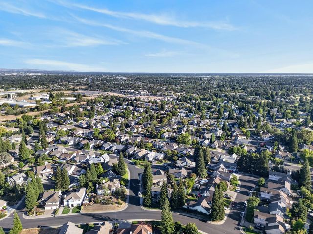 1415 Valley Glen Dr, Roseville, CA 95747