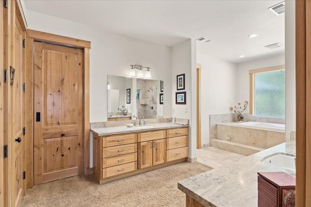 11382 Cour Royal, Nevada City, CA 95959