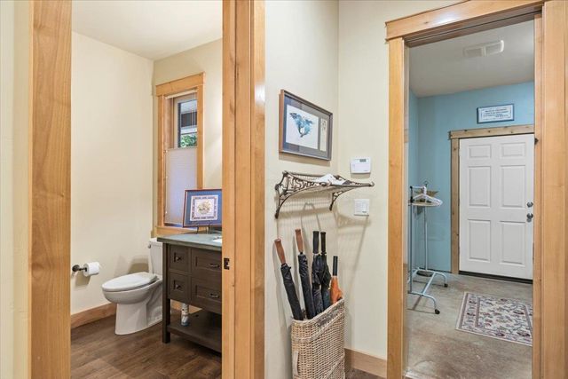11382 Cour Royal, Nevada City, CA 95959