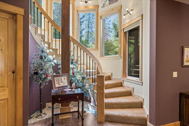 11382 Cour Royal, Nevada City, CA 95959