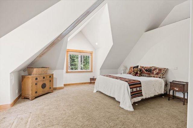11382 Cour Royal, Nevada City, CA 95959