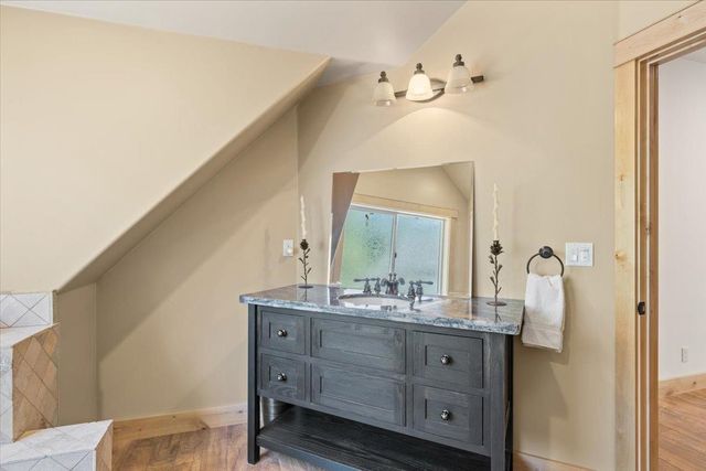 11382 Cour Royal, Nevada City, CA 95959