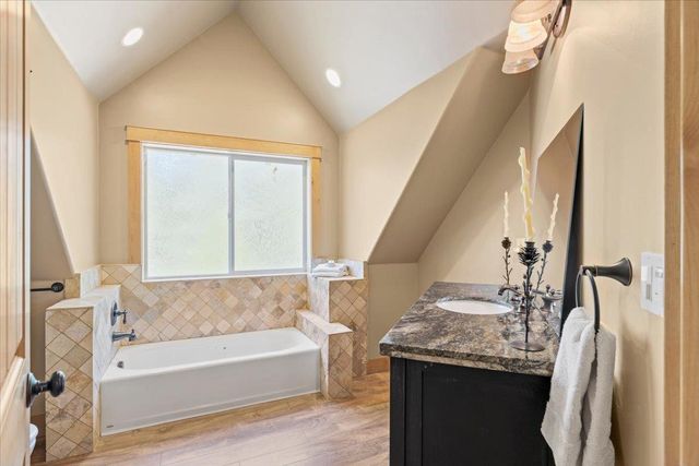 11382 Cour Royal, Nevada City, CA 95959