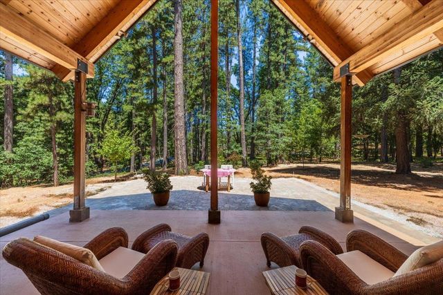 11382 Cour Royal, Nevada City, CA 95959