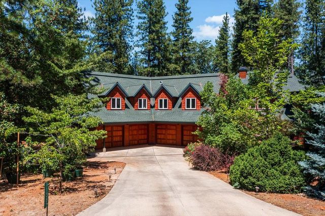 11382 Cour Royal, Nevada City, CA 95959