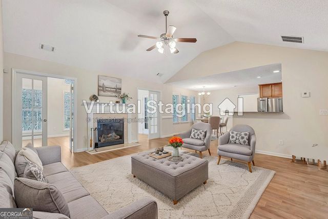 300 Autumn Creek, Senoia, GA 30276