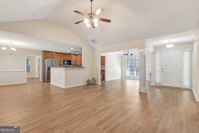 300 Autumn Creek, Senoia, GA 30276