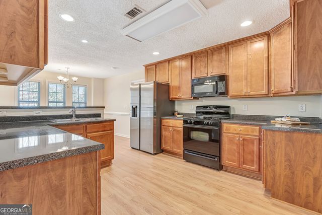 300 Autumn Creek, Senoia, GA 30276