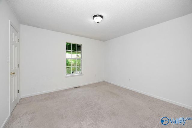 4688 Hide-A-Way Drive, Guntersville, AL 35796
