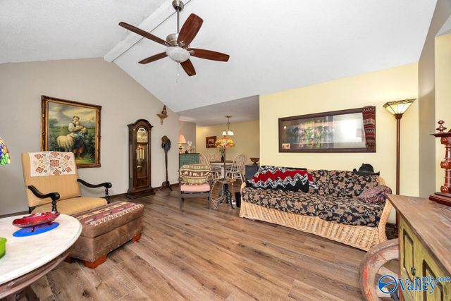 4688 Hide-A-Way Drive, Guntersville, AL 35796