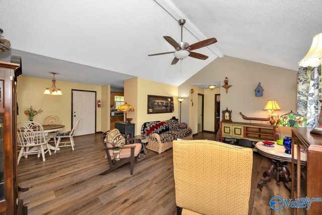 4688 Hide-A-Way Drive, Guntersville, AL 35796