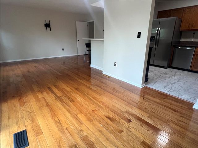 896 Briarstone Road, Bethlehem City, PA 18017