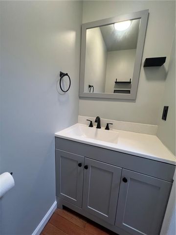 896 Briarstone Road, Bethlehem City, PA 18017