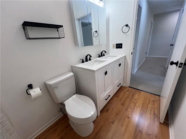 896 Briarstone Road, Bethlehem City, PA 18017