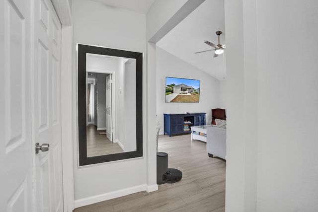 9220 Carma Drive, Boynton Beach, FL 33472