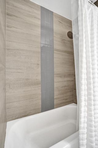 9220 Carma Drive, Boynton Beach, FL 33472