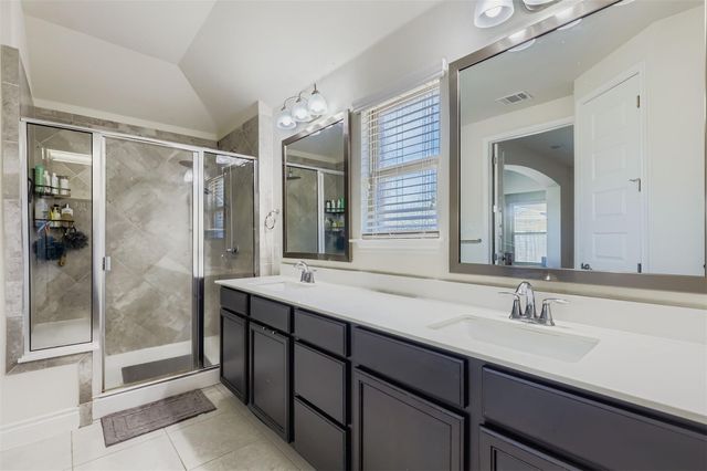 19401 Wearyall Hill LN, Pflugerville, TX 78660