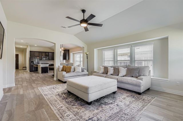 19401 Wearyall Hill LN, Pflugerville, TX 78660