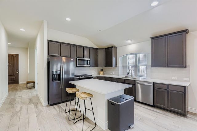 19401 Wearyall Hill LN, Pflugerville, TX 78660