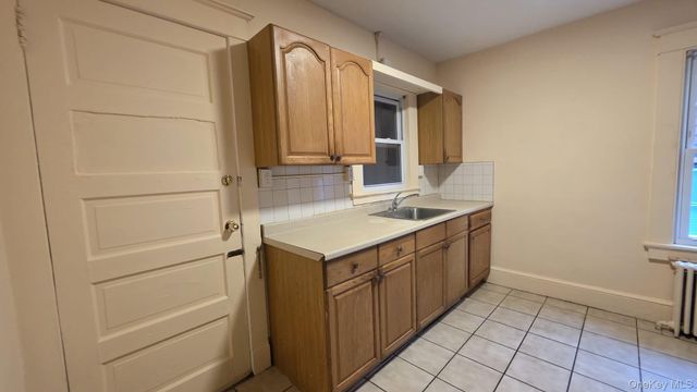 41 INNIS Avenue 1, Poughkeepsie, NY 12601