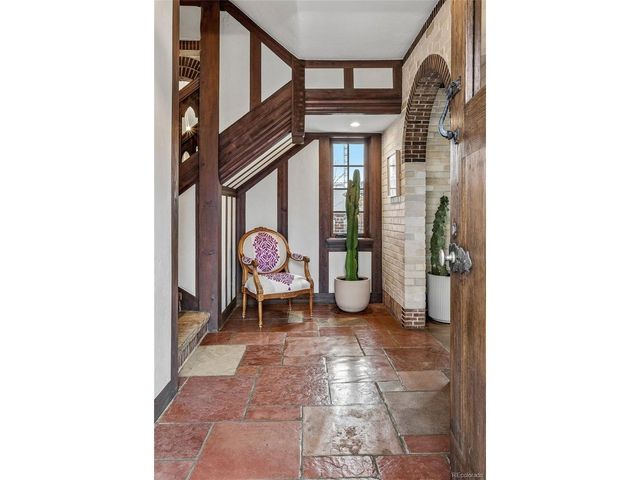 130 Gaylord St, Denver, CO 80206