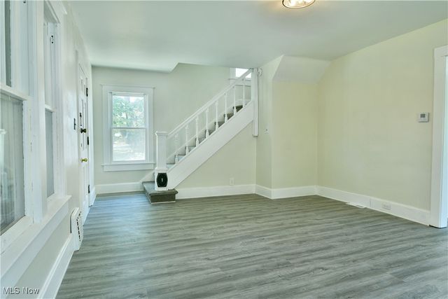 2510 E Midlothian Boulevard, Youngstown, OH 44502