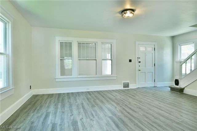 2510 E Midlothian Boulevard, Youngstown, OH 44502