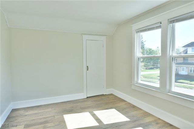 2510 E Midlothian Boulevard, Youngstown, OH 44502