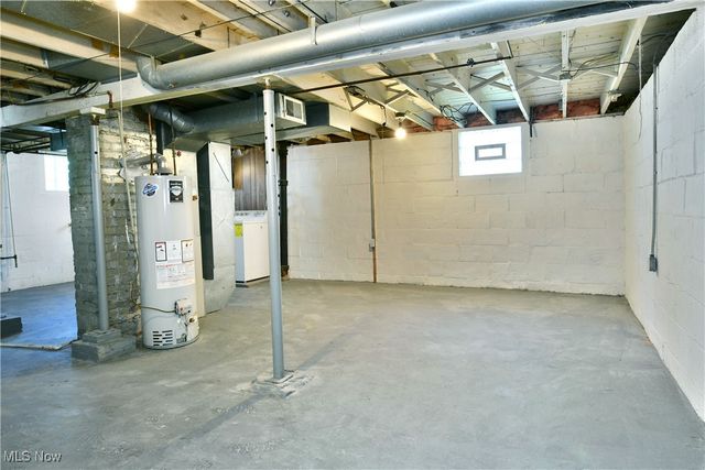 2510 E Midlothian Boulevard, Youngstown, OH 44502