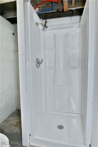 2510 E Midlothian Boulevard, Youngstown, OH 44502