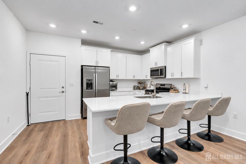 28204 Radford Court, Monroe, NJ 08831