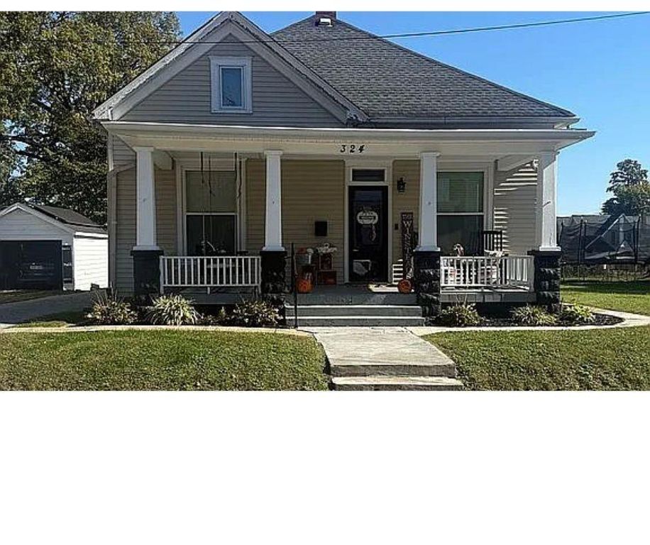 324 S 1st Street, Boonville, IN 47601