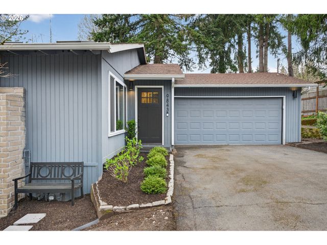 9843 Sw 2ND Ave, Portland, OR 97219