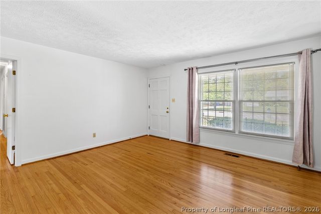 7517 Bridgeman Drive, Fayetteville, NC 28303