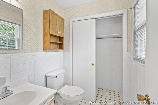 7517 Bridgeman Drive, Fayetteville, NC 28303