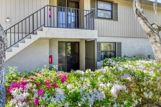 31 Catalonia Ct, St Augustine, FL 32086