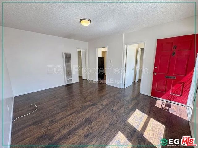 315 W Queen Street, Inglewood, CA 90301