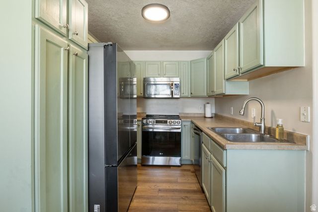 12238 S MADISON VIEW DR, Riverton, UT 84065