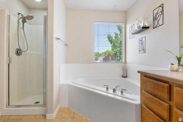 12238 S MADISON VIEW DR, Riverton, UT 84065