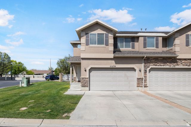 12238 S MADISON VIEW DR, Riverton, UT 84065